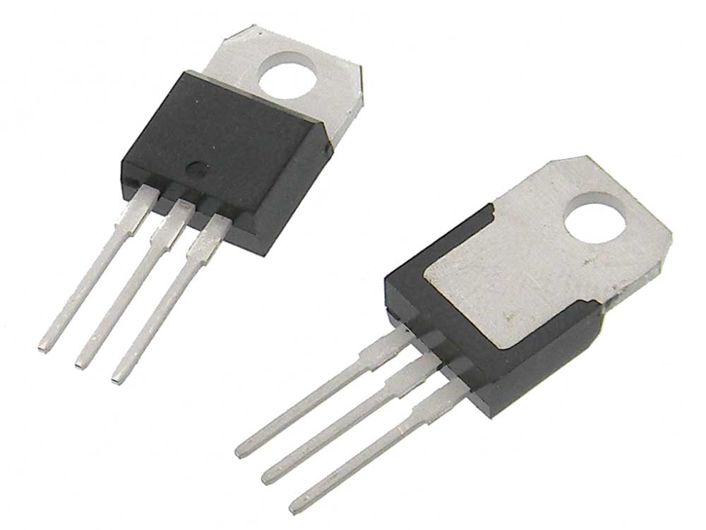 BTA08-600B TRIAC