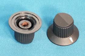 1/4 D  SHAFT PRESS ON KNOB BLACK PLASTIC