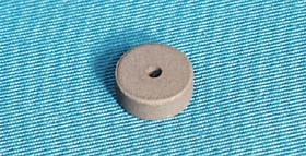 ROUND FERRITE MAGNET