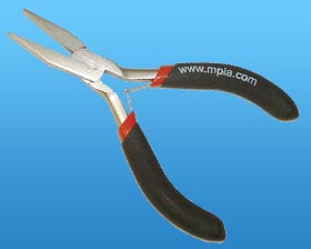 FLAT NOSE PLIERS