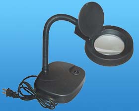 5 X  MAGNIFIER BLACK DESK LAMP