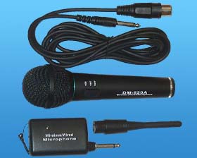 WIRELESS PROFESSIONAL MICROPHONE