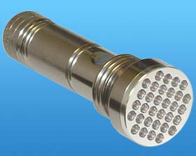 32 LED FLASHLIGHT